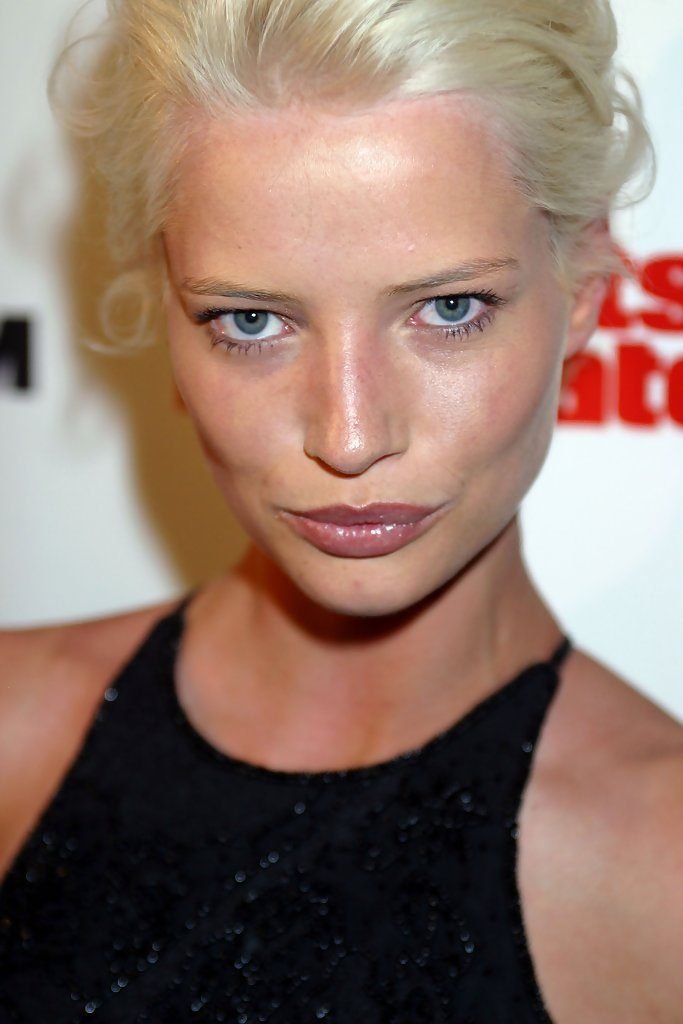 Jessica Van Der Steen - Modelo Belga Famosa