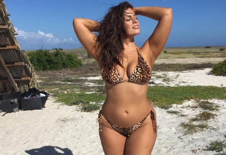 ashley graham - modelo curvy famosa
